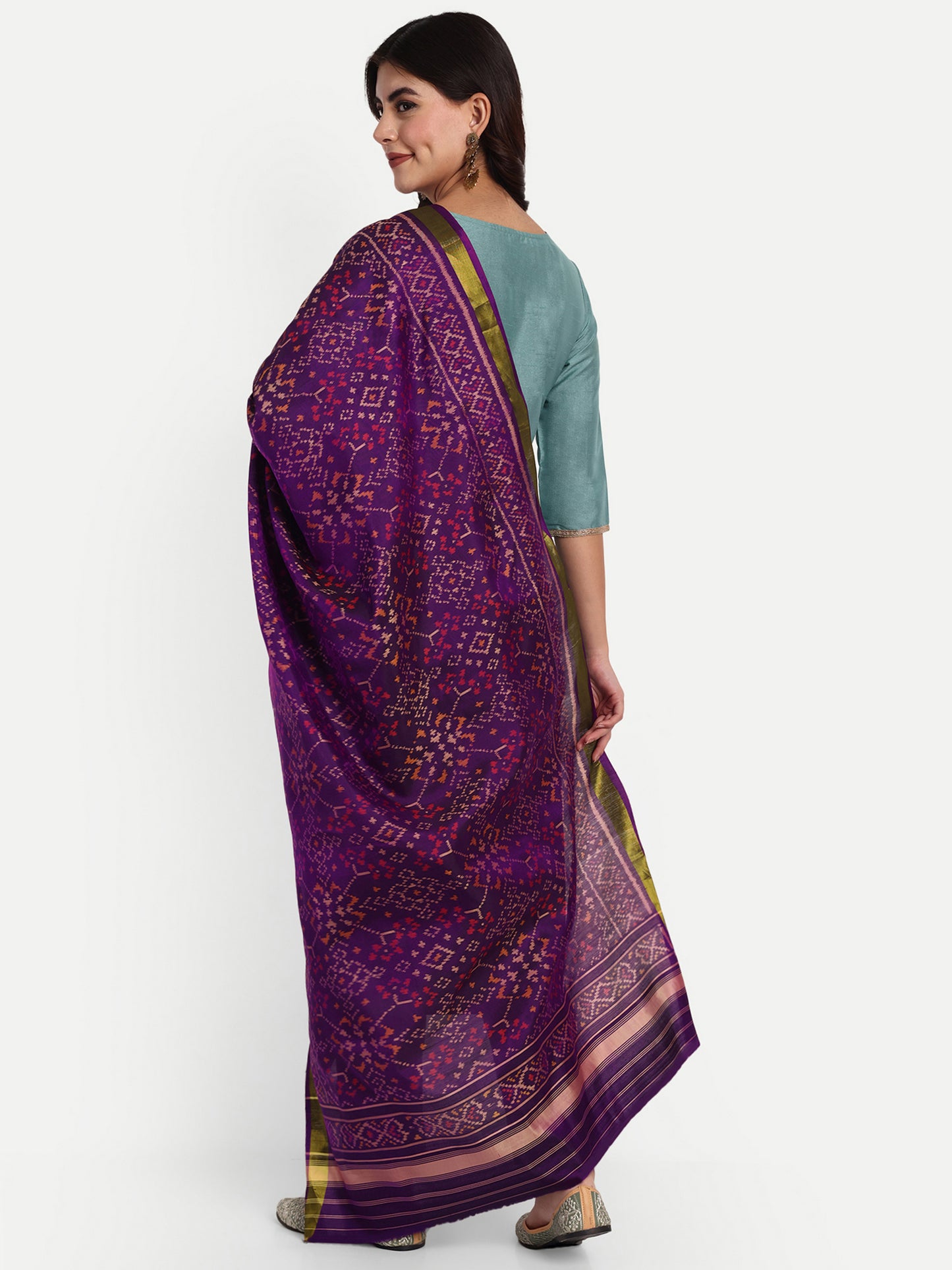 Magenta patola silk single ikat dupatta